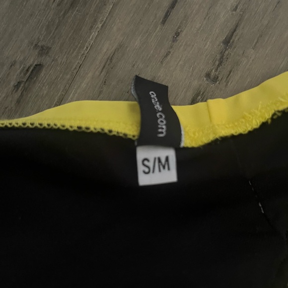 Onzie Chic Bra Yellow Size Small - Picture 3 of 4